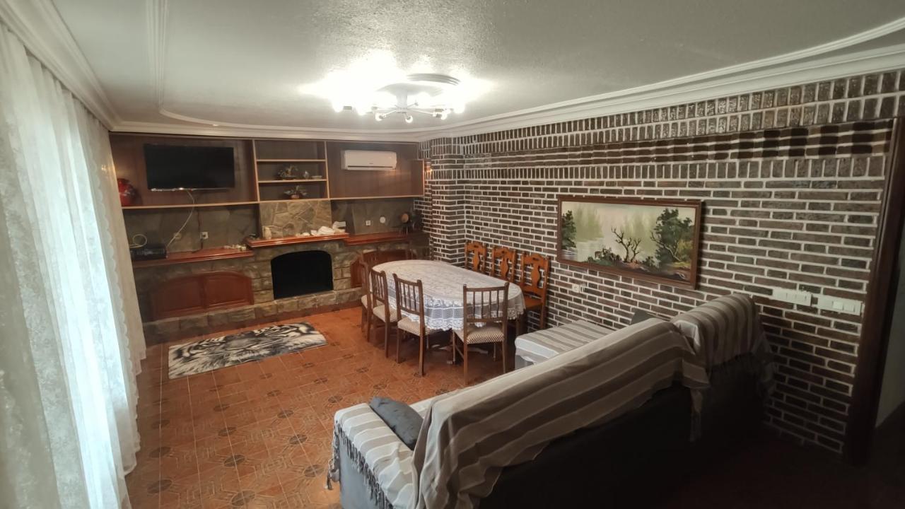 Apartment Big Penthouse For 10 Per