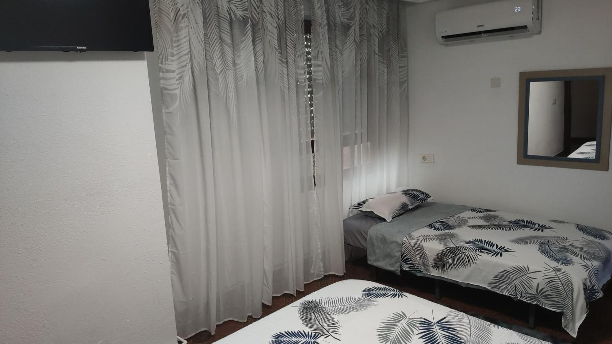 Big Penthouse For 10 Per * Torrevieja